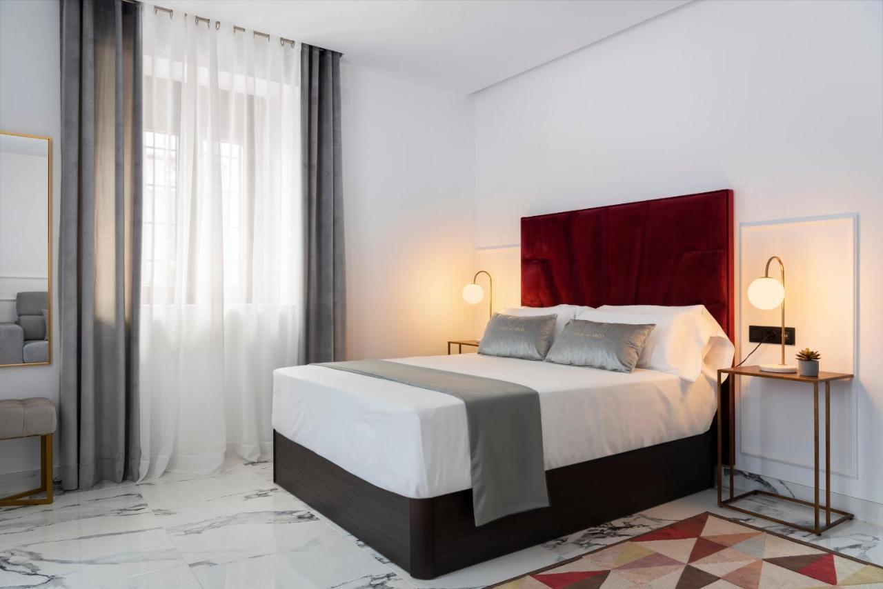 Quivir Apartamentos Deluxe Casa Del Arco Andújar Exteriör bild