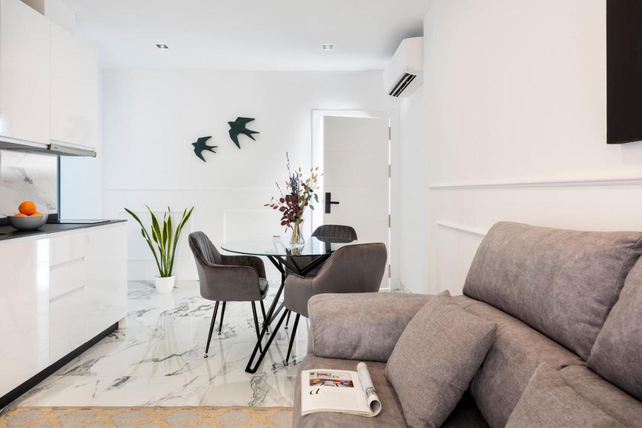 Quivir Apartamentos Deluxe Casa Del Arco Andújar Exteriör bild